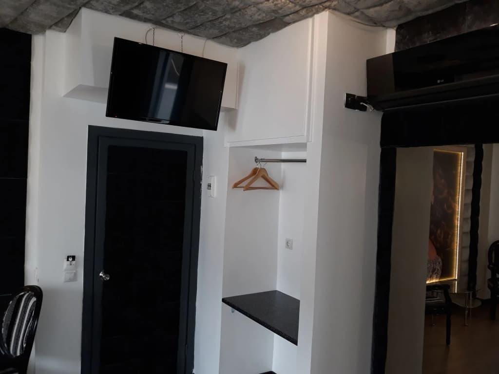 Alter Athens Hotel - photo 4