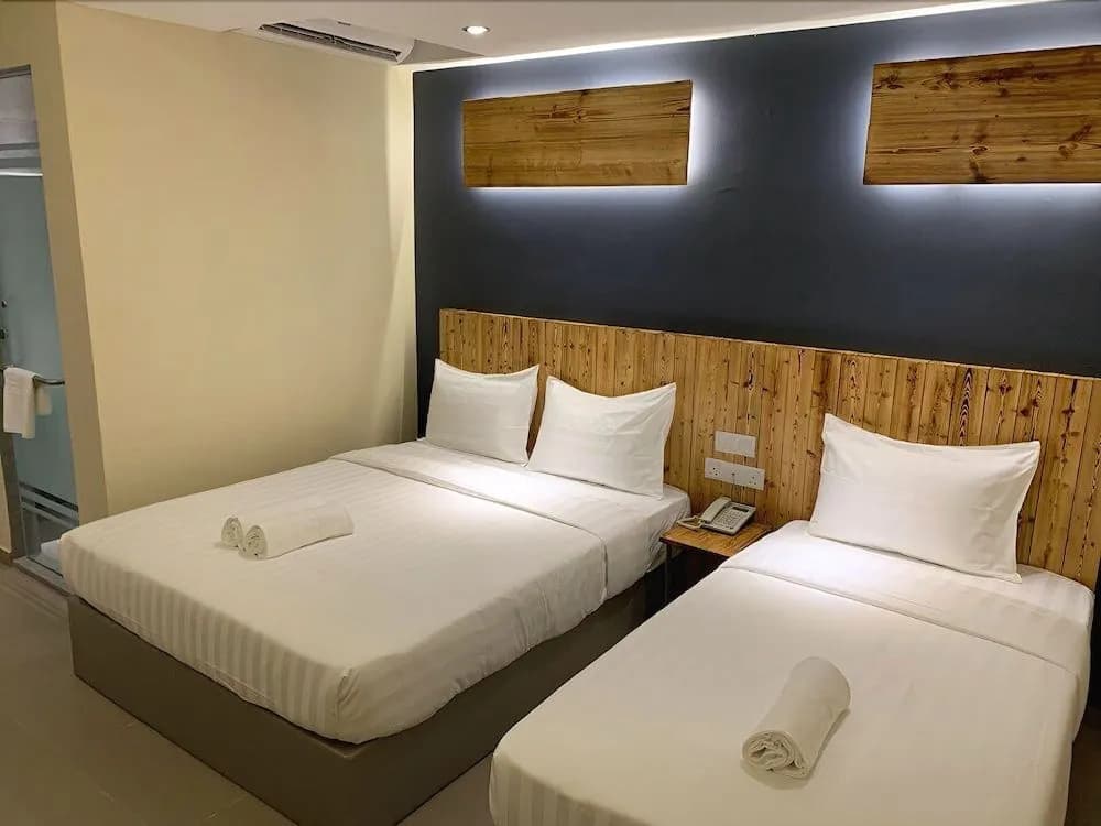 TLJ Hotel - photo 15