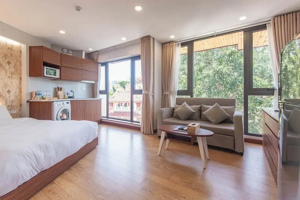Moon West Lake Residence - photo 6