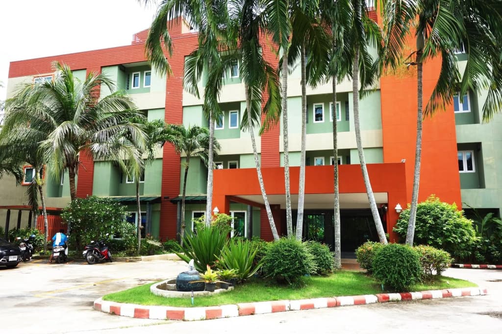 Phuket Ecozy Hotel - photo 19