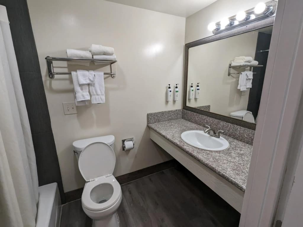 Valley Inn - photo 18