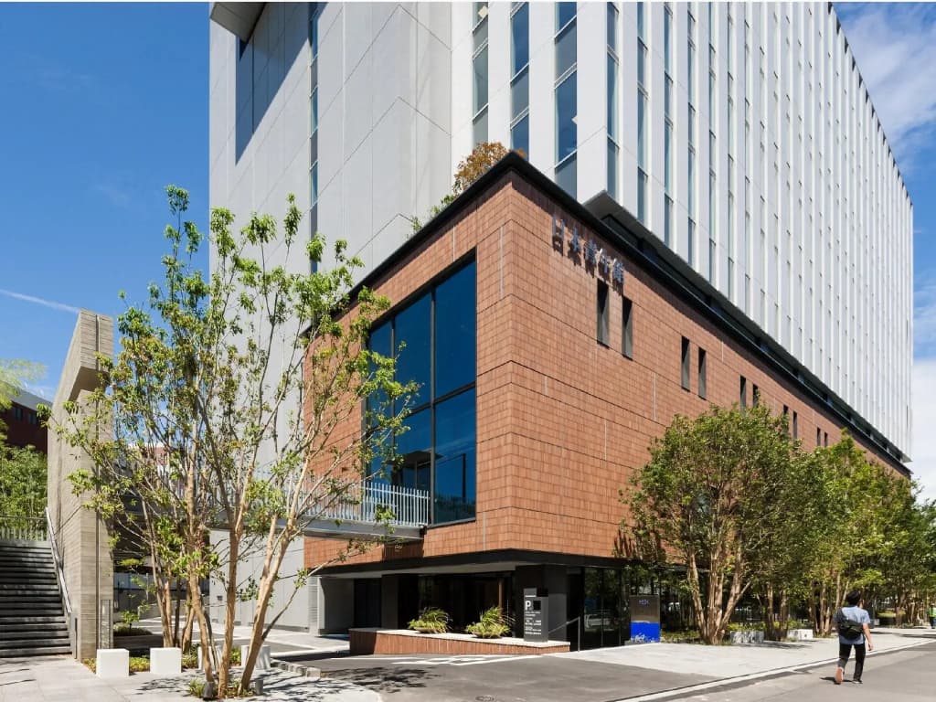 Nippon Seinenkan Hotel - photo 1