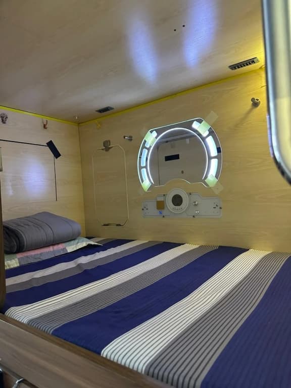 Sleep Cubee Hostel - photo 2