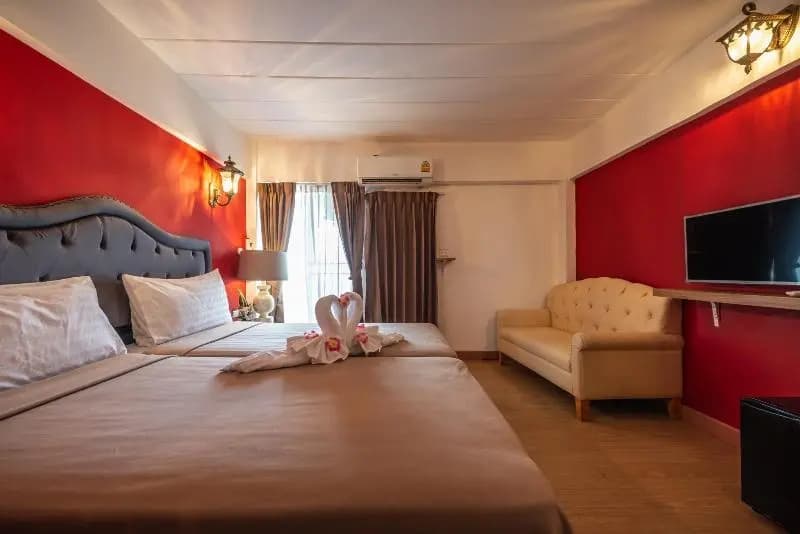 @42 Residence - photo 5
