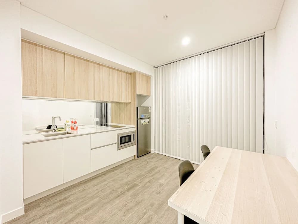 Burwood Apartment - photo 10
