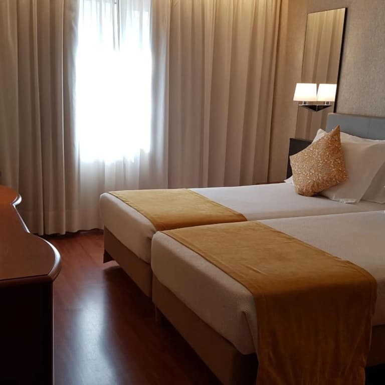 Hotel 3K Madrid - photo 36