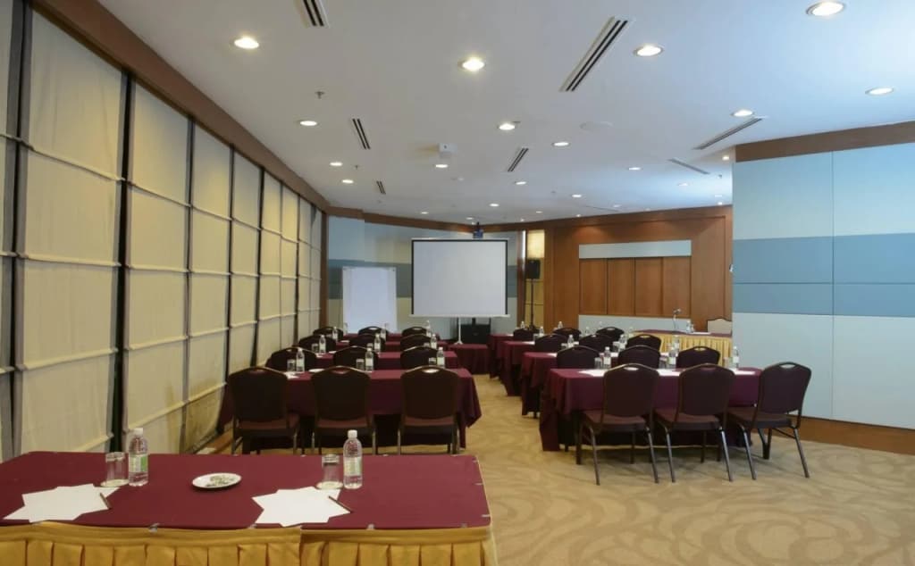 Grand Barakah Hotel - photo 11