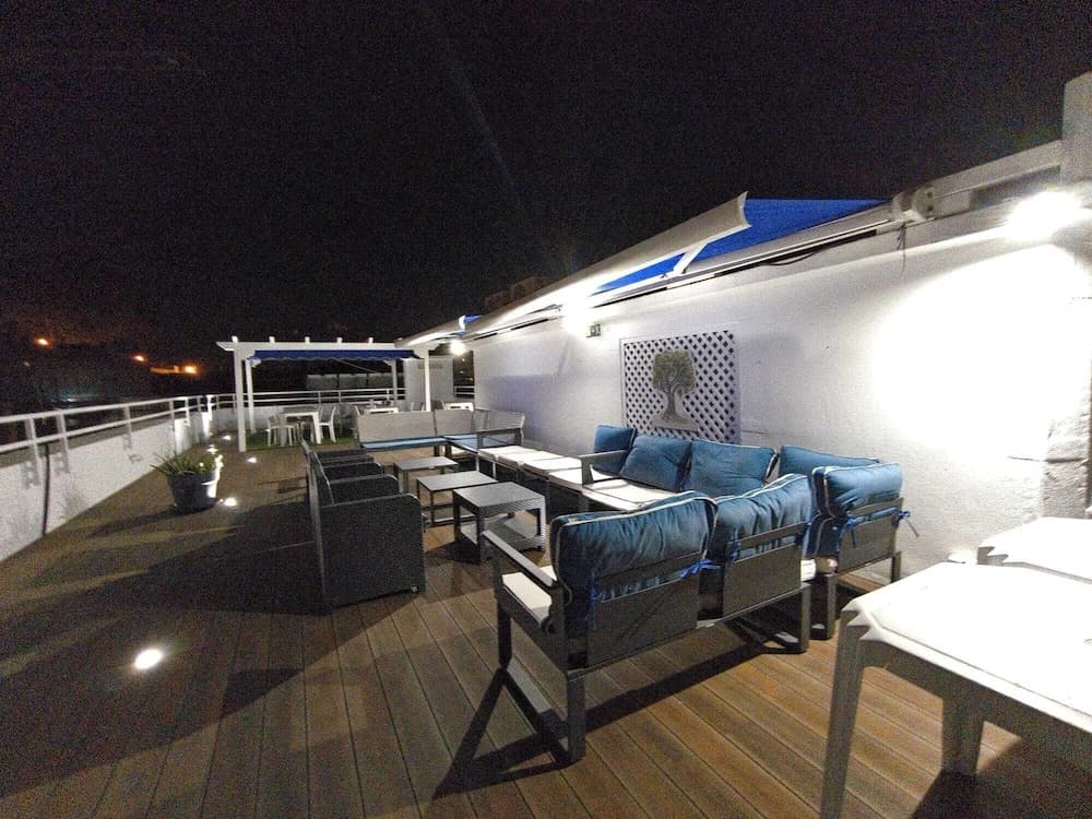 Lisbon Terrace Suites for Large Groups - photo 22