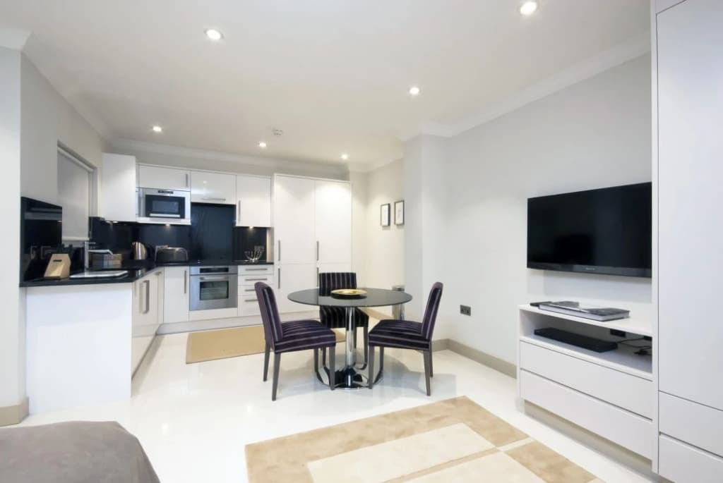 Claverley Court - photo 18