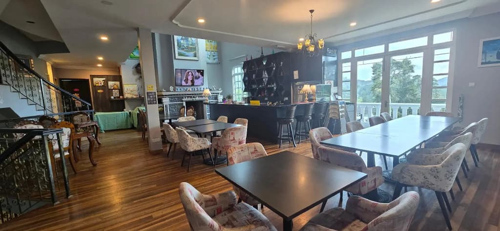 Smurf Inn Homestay - photo 18