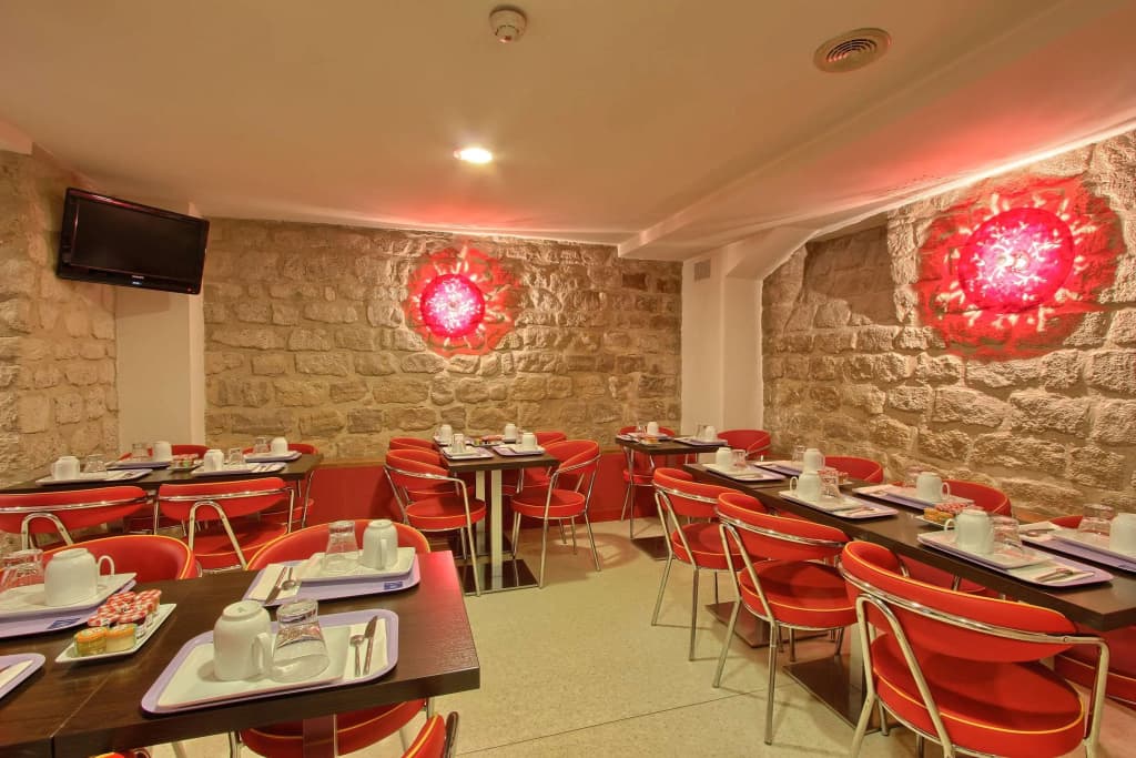 Timhotel Odessa Montparnasse - photo 17