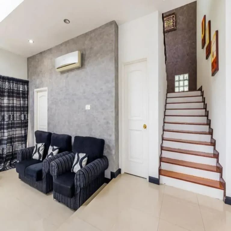 Royal Luxury Bukit Ceylon - photo 20