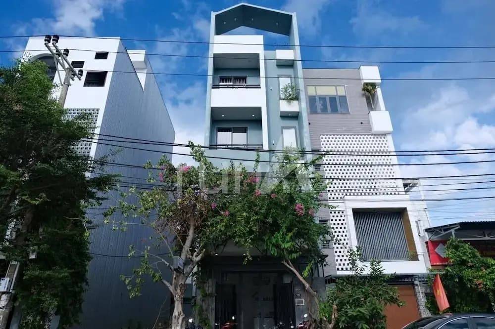 BHA House - photo 1