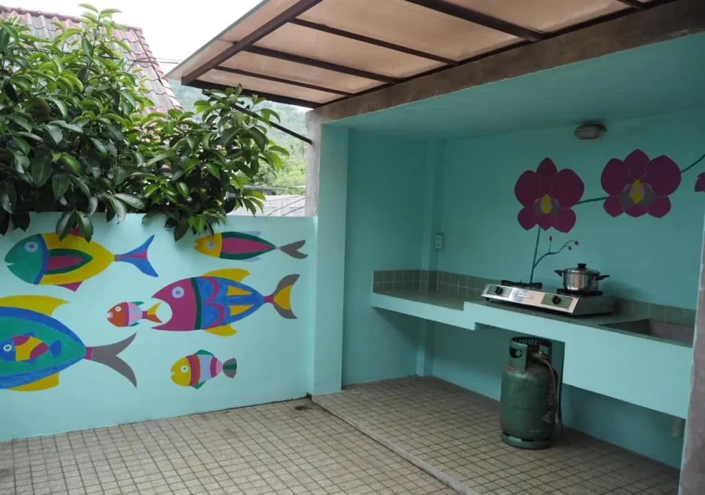 Baan Sala Lung Dam (Khao Pra) - photo 10
