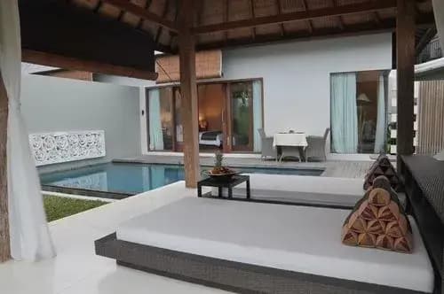 Water Edge Villa by Soscomma - photo 4