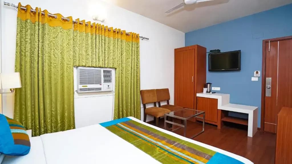 Hotel Pooja Palace - photo 9