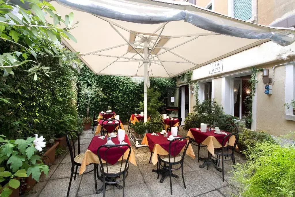 Hotel Mignon - photo 10