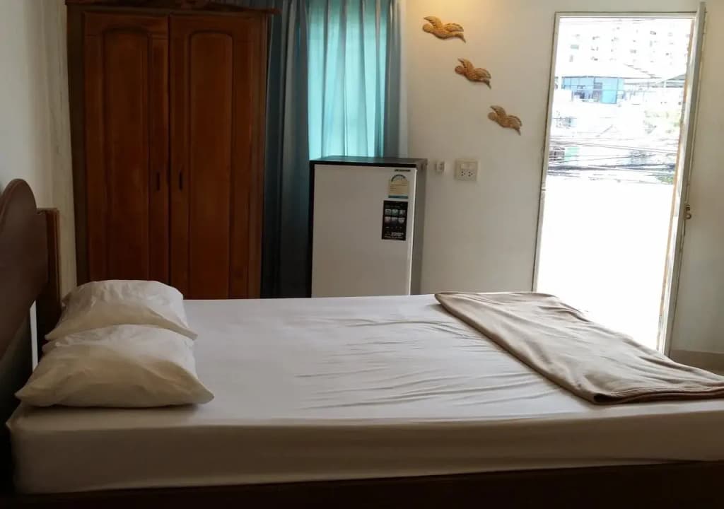 Tuk Mansion - photo 2