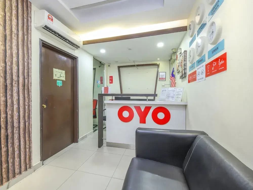 OYO 89571 Eco Palace Hotel - photo 13