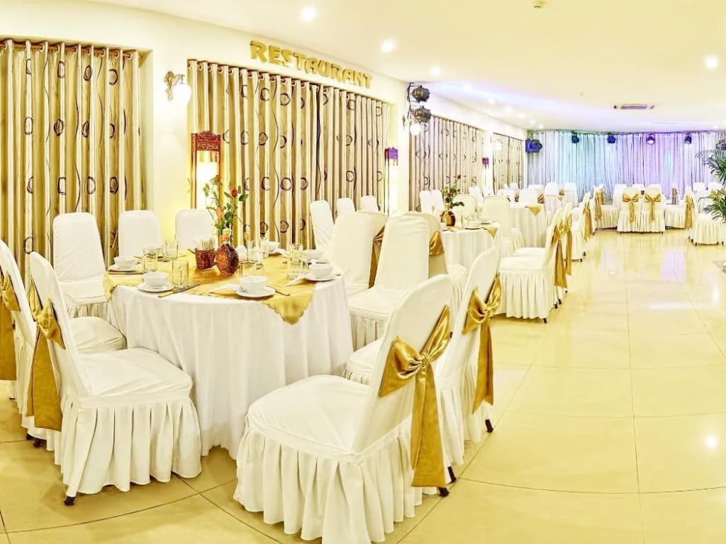 Galaxy Hotel - photo 16