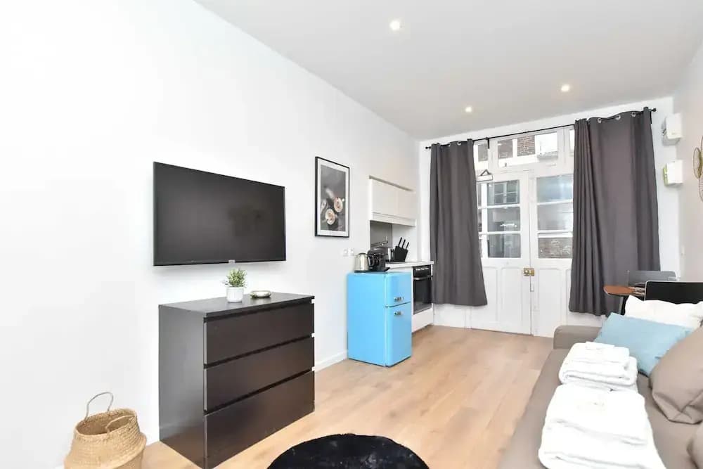 Authentic Studio - 2P - Porte Saint-denis - photo 4