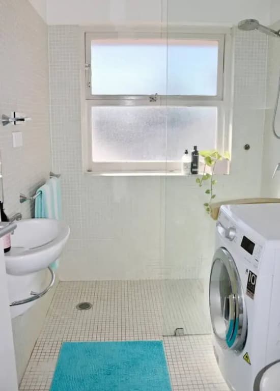 Gorgeous 2 Bedroom Apartment With Panoramic Views - photo 5
