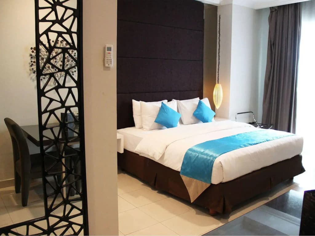 The Bellezza Suites Jakarta - photo 38