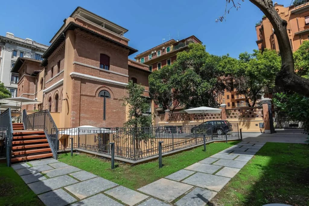Albergo Etico Roma - photo 1