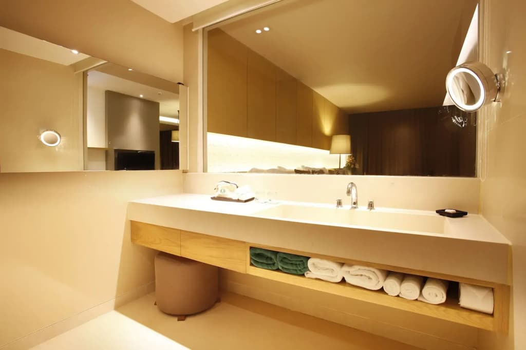 Phuket Graceland Resort And Spa - photo 9
