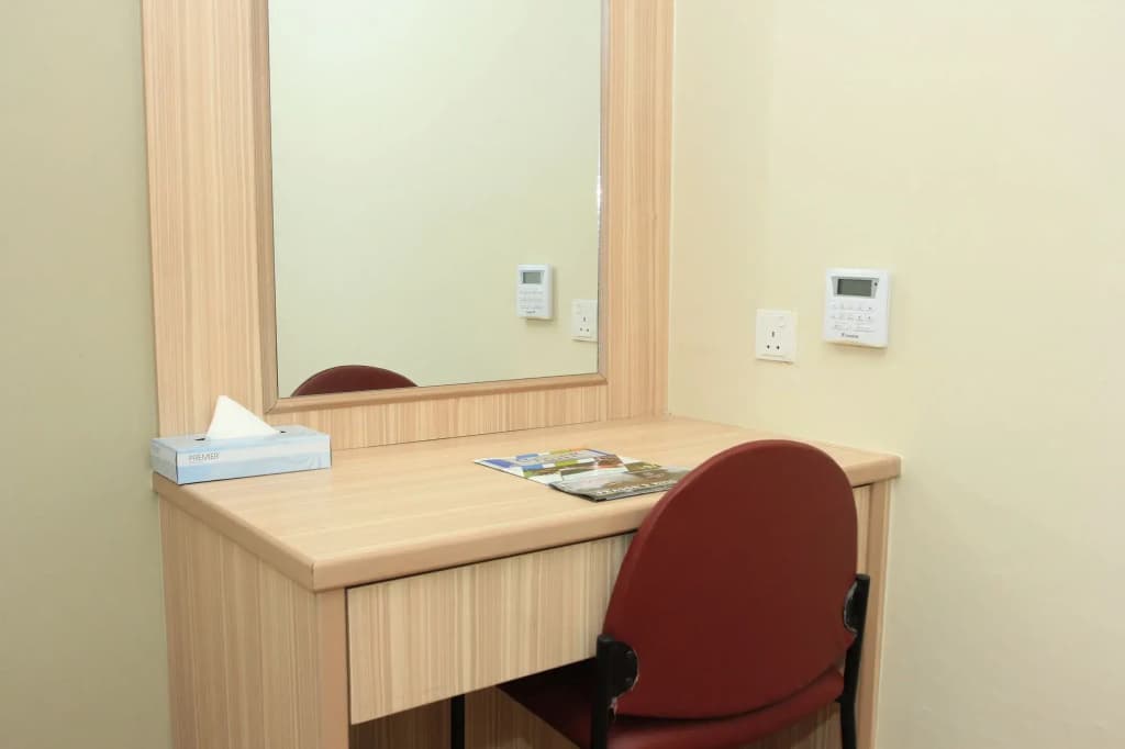 Veer Hotel - photo 11