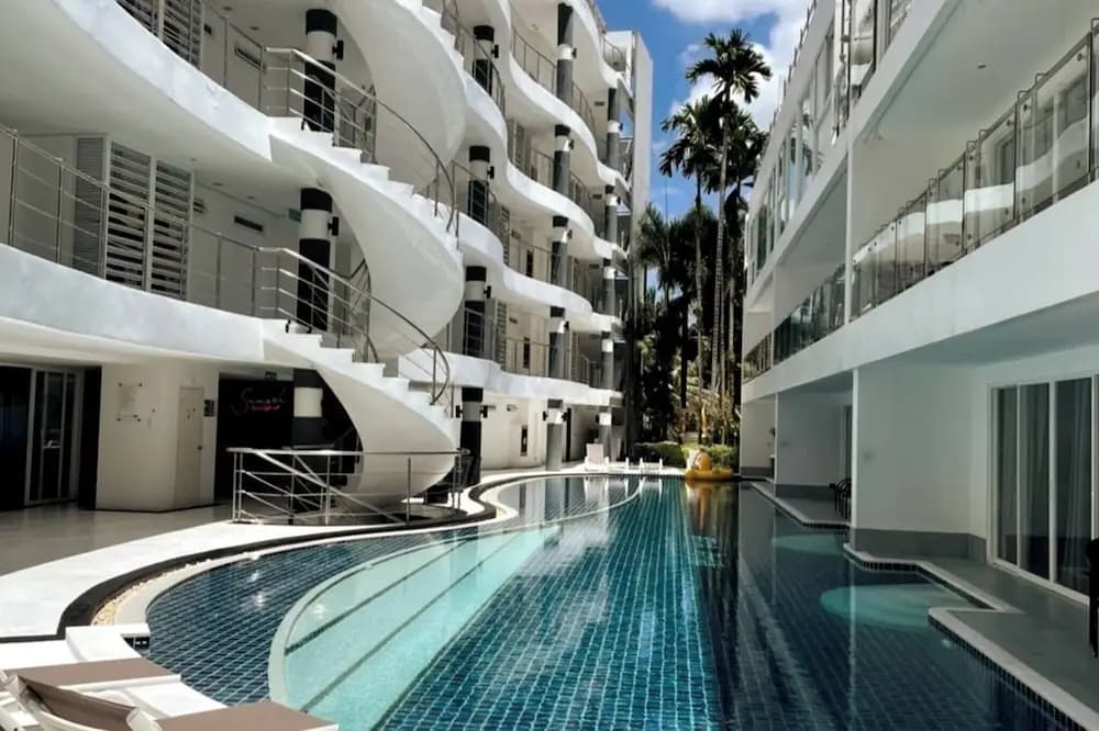 B14 - 2 Bedroom Condo With Pool Access, Karon Beach - photo 15
