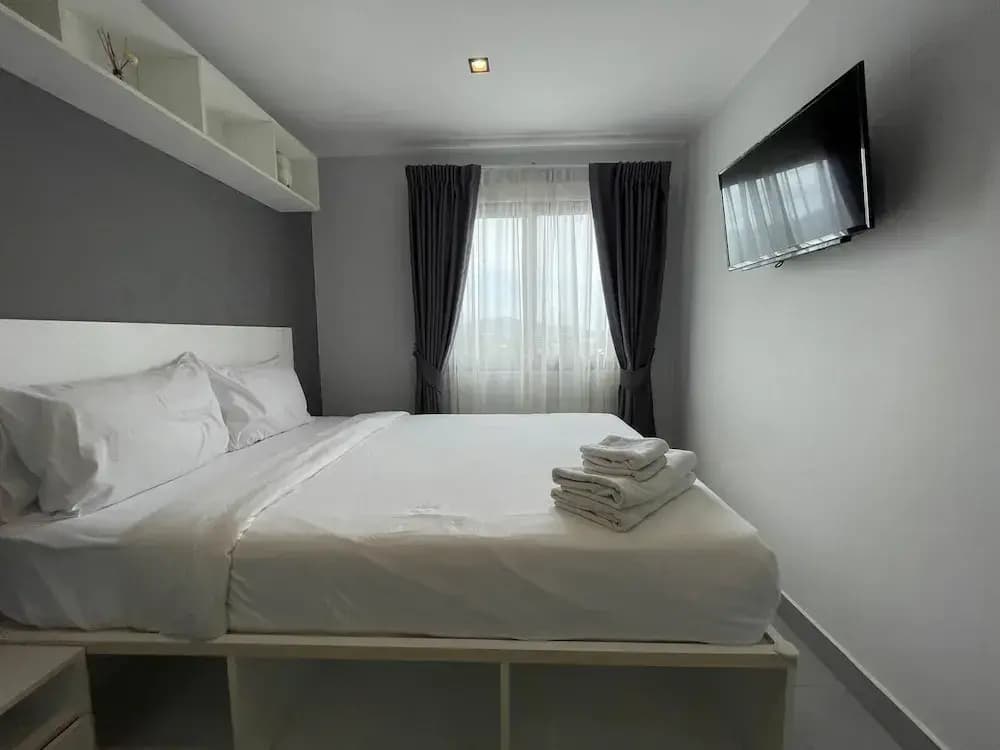 Rego 2 Bedroom Apartment - photo 12