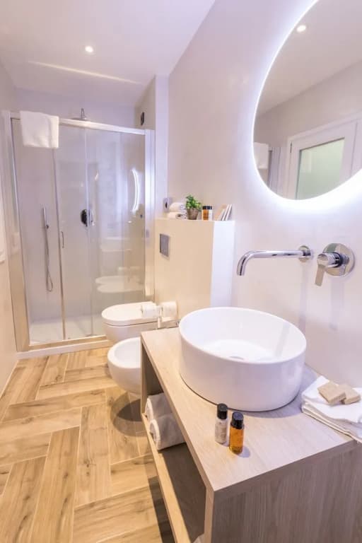 Globus Urban Hotel - photo 4