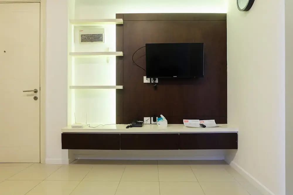 Comfy 2br Cosmo Terrace Apartment - photo 2