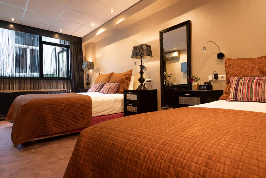 Hotel Sebastian's - photo 4