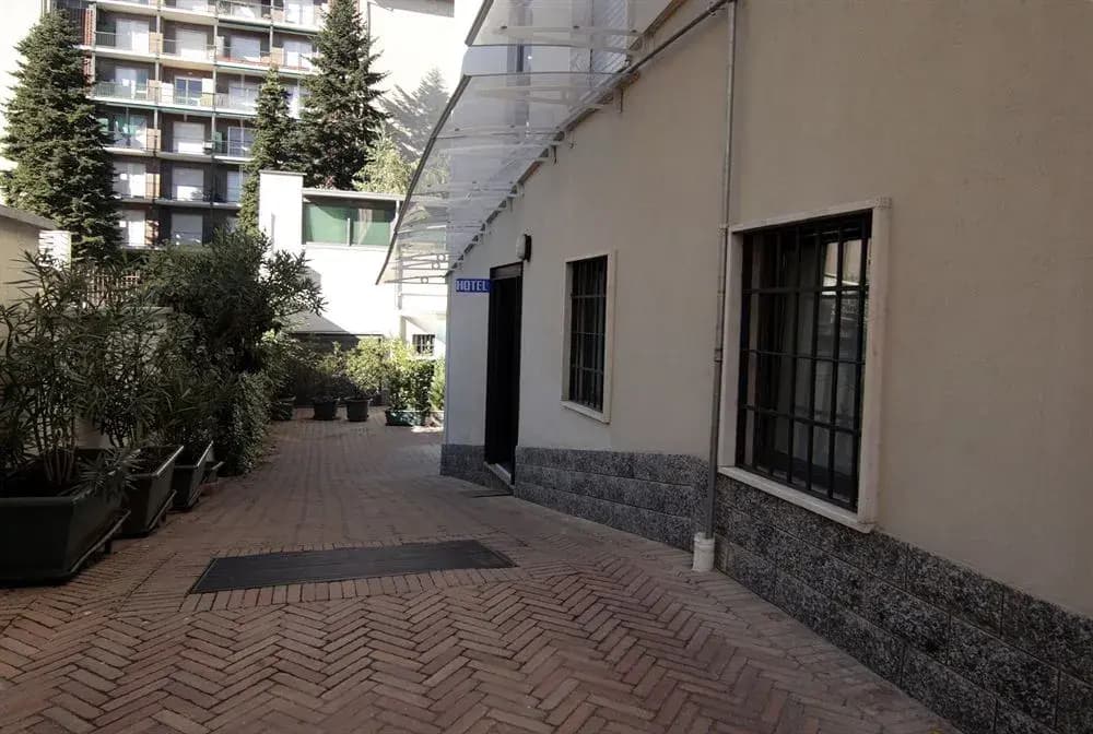 Hotel Faenza - main photo