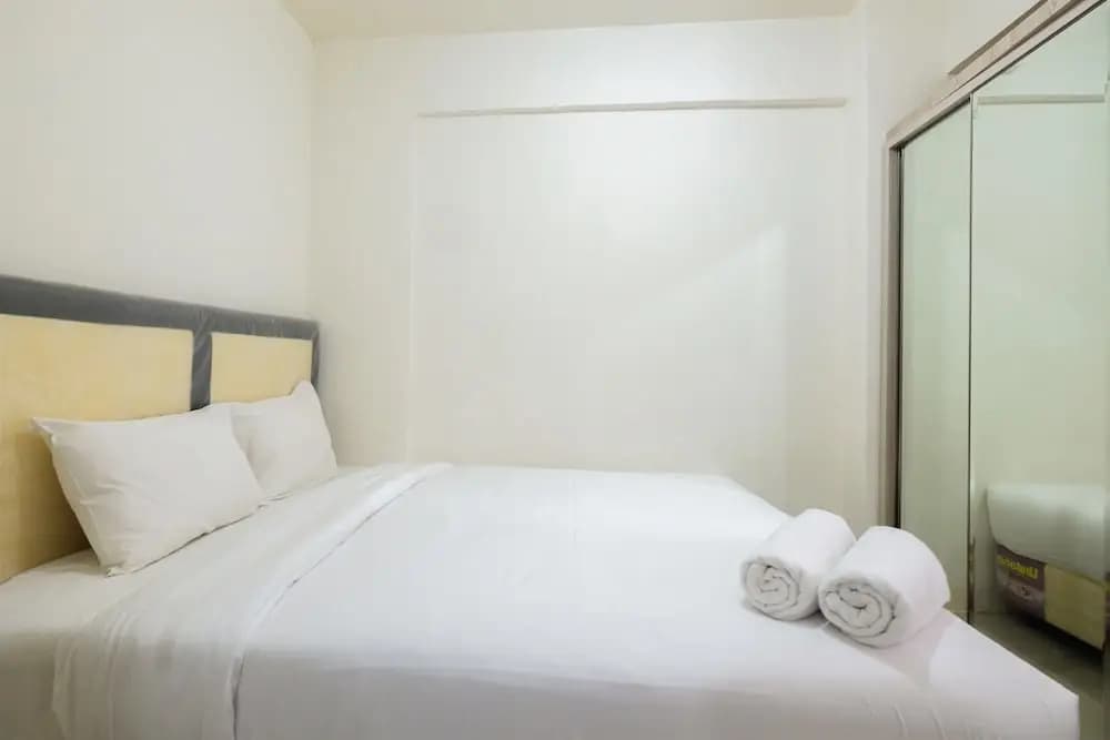 Comfortable 2BR Green Pramuka Apartment - photo 3