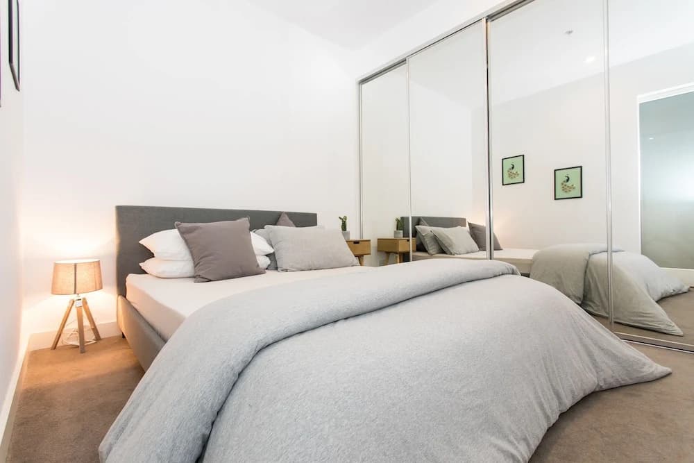 Urban Oasis - Designed Service Apartment - photo 19
