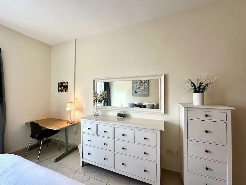Lux BnB I Turia Tower I Lake & Garden View - photo 4