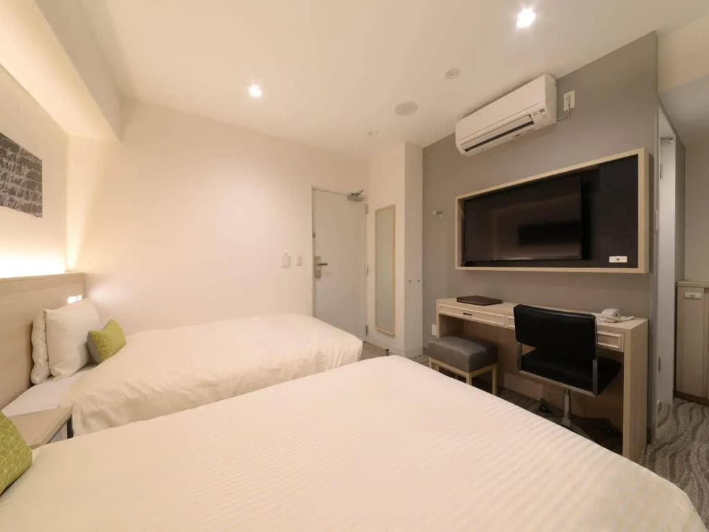 Vessel Inn Shinsaibashi - photo 4