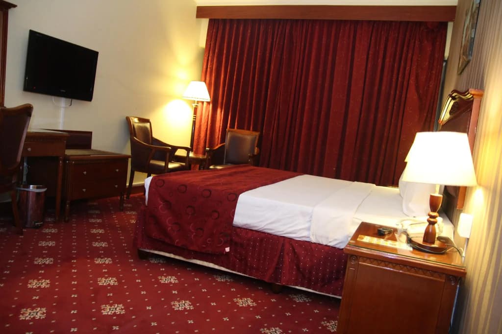 Mount Royal Hotel - photo 49