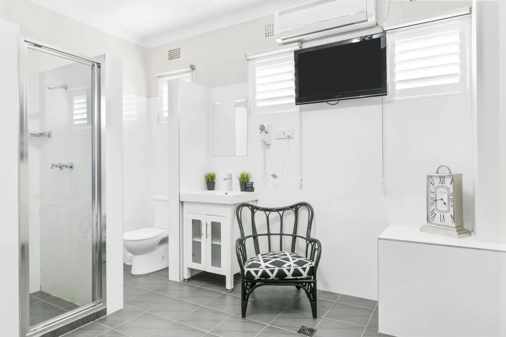 Airport Hotel Sydney - photo 11