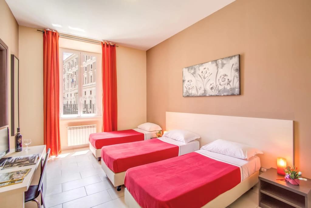 Hotel Mosaic Central Rome - photo 4