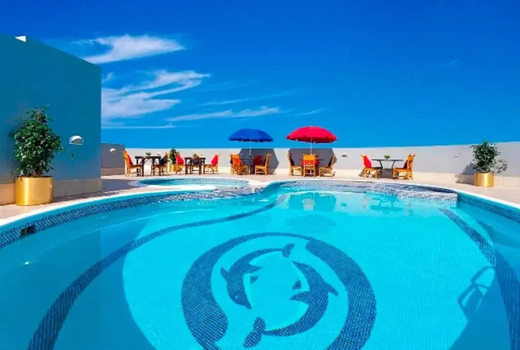 Sun & Sands Seaview Hotel - photo 17