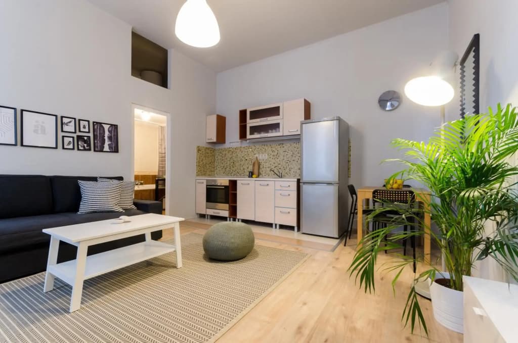 I30 Studio Apartment In Central Location. - photo 11