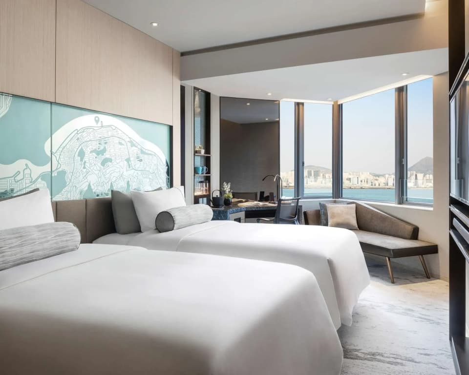 Hyatt Centric Victoria Harbour - photo 4