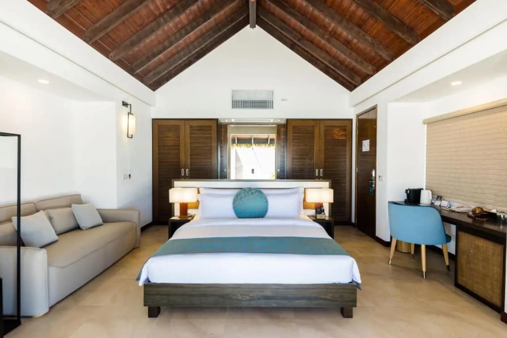 NOOE Maldives Kunaavashi Hotel - photo 39