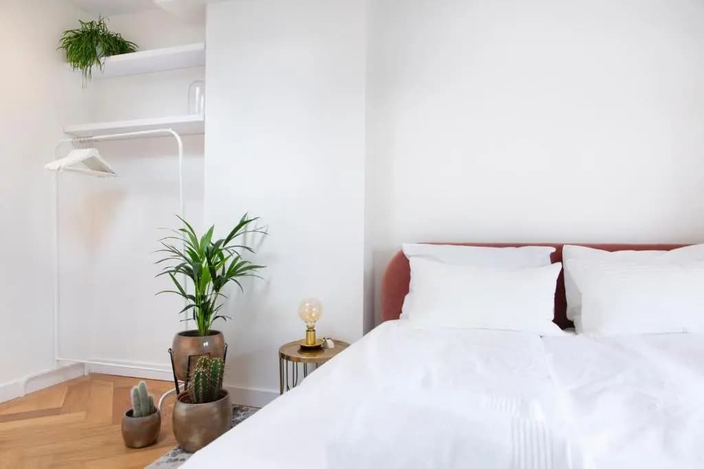 Trendy 2 bedroom accommodation on perfect location - photo 8