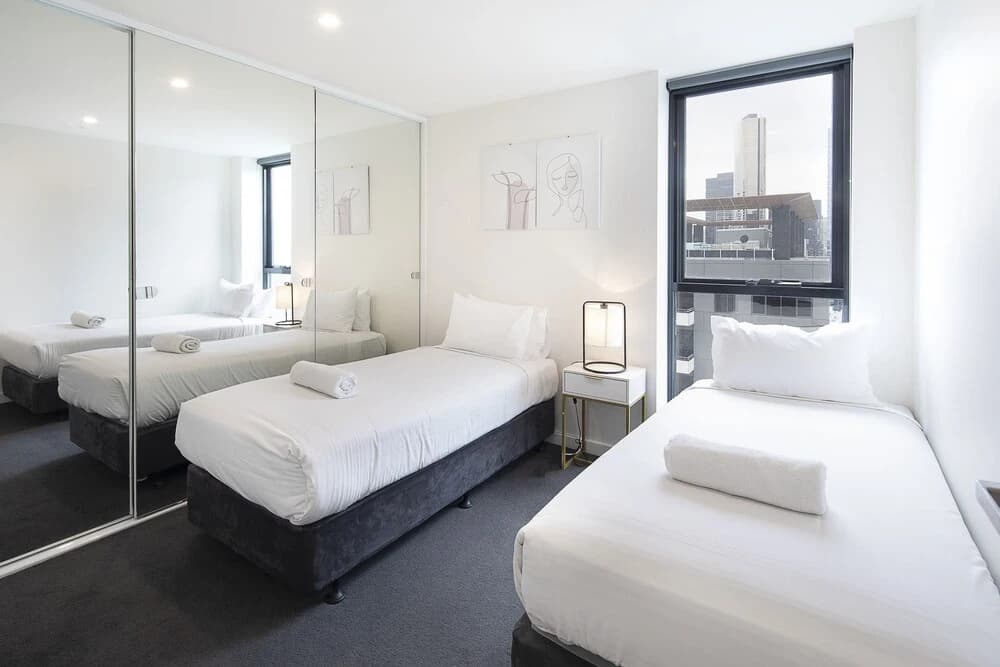 HFN Crown Boutique Apartment - photo 7