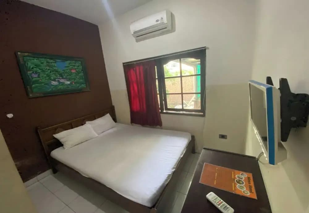 Hotel Candra Adigraha - photo 4